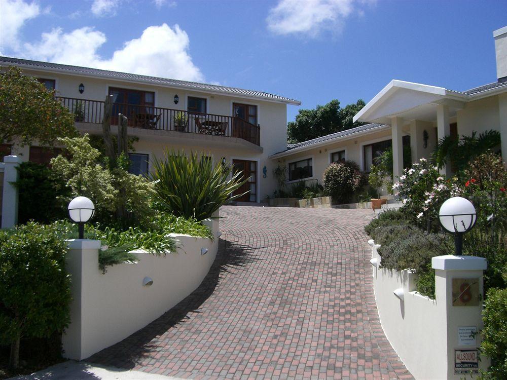 Candlewood *
