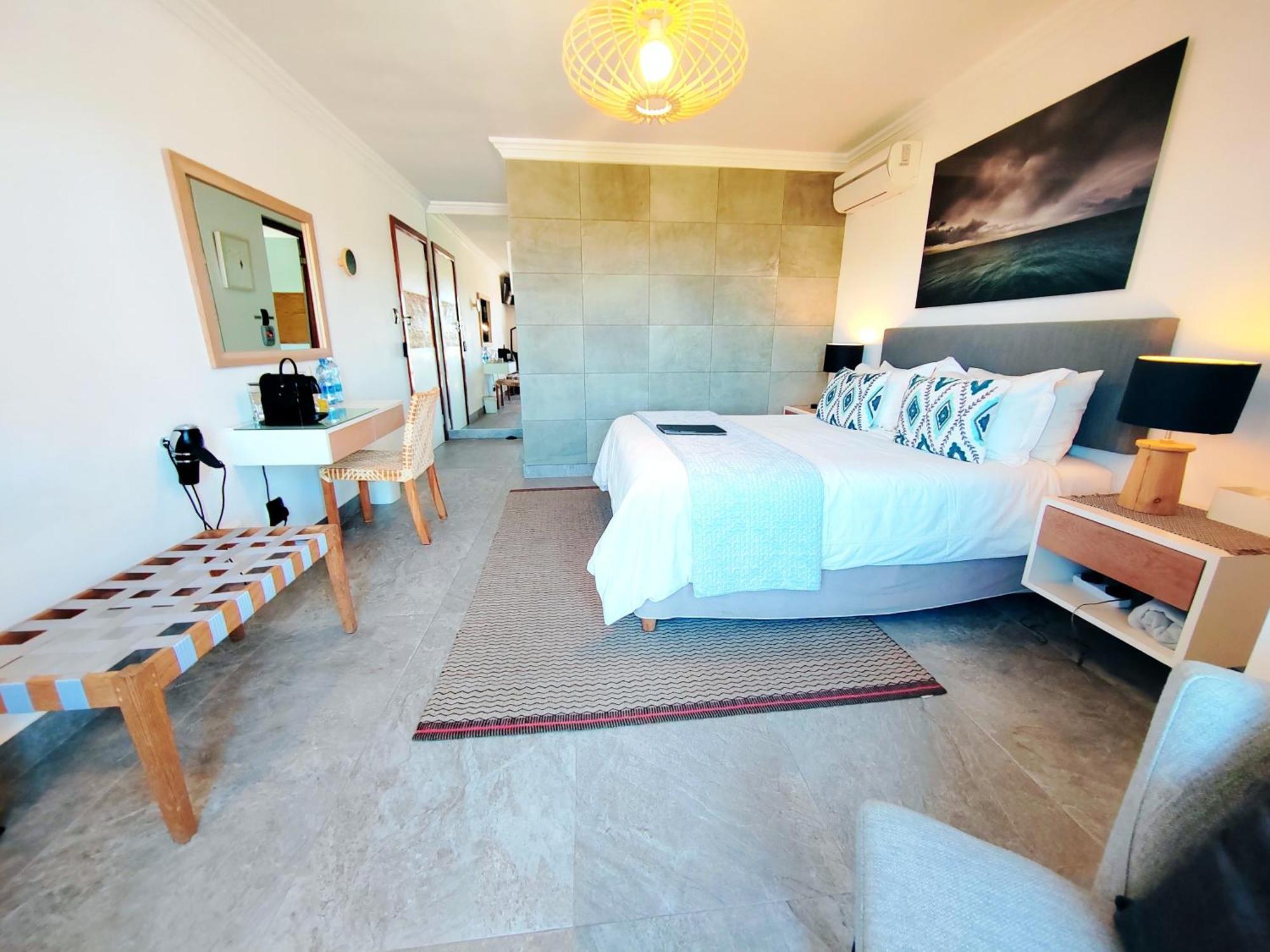 Candlewood Lodge